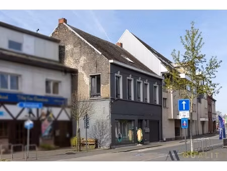 ruim appartement met 3 slaapkamers en open keuken