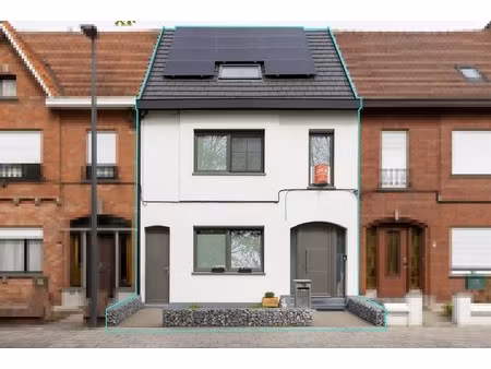 ruime instapklare woning met 5 slaapkamers