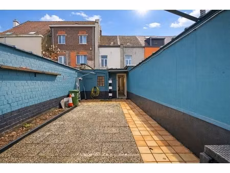 instapklare woning in gent met 4 slaapkamers en stadstuin.