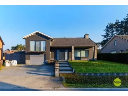 instapklare woning met grote tuin in laakdal