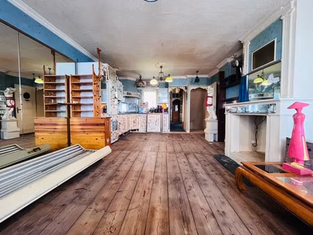 vente maison 4 pièces 95 m² à rochefort (17300)  213 000 €