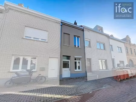 gezellige rijwoning met tuin in hartje tervuren