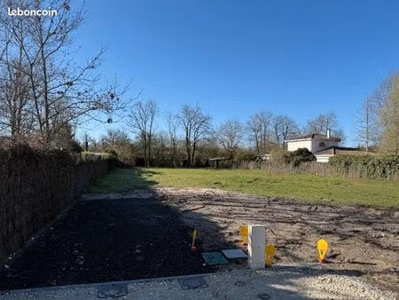 terrain 1 043 m² martignas sur jalle