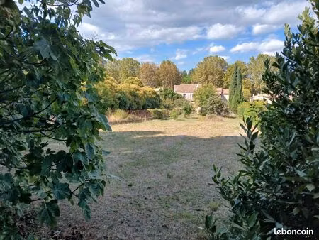 terrain 304 m² montbazin