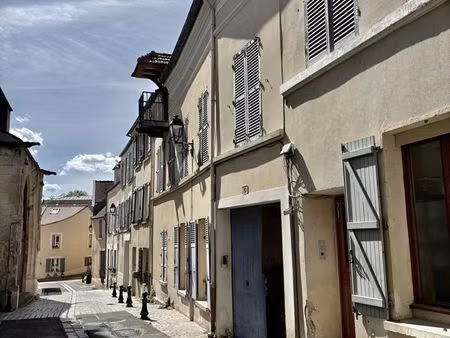 studio 1 pièce 24 m²