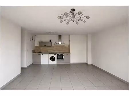 vente appartement 65 m² castelginest (31780)