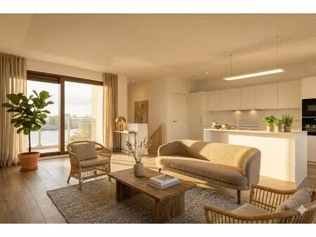 nieuwbouwappartement met 3 ruime slaapkamers te koop