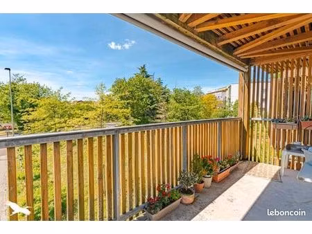 appartement 3 pièces 69 m²