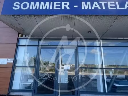 a louer local commercial 2030 € ht hc visibilité premium à dothemare