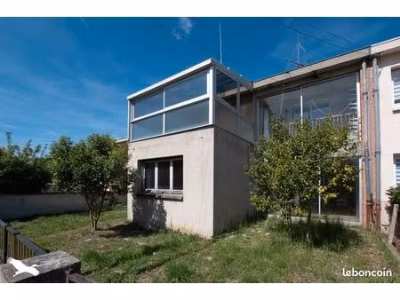 pavillon 5 pièces 128 m²