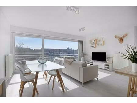 instapklaar appartement te koop te st-andries met 1 slpk