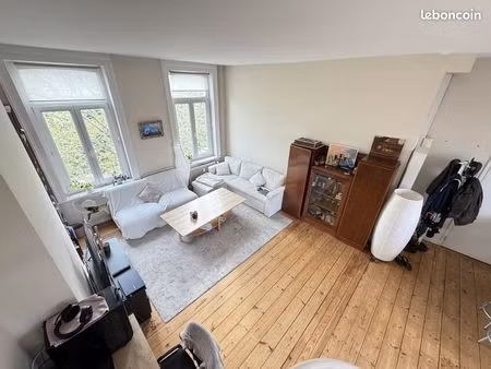 duplex 2 pièces 63 m²