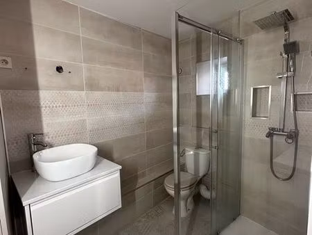 appartement t3 rénové avec balcon