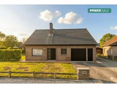te renoveren woning te koop in lotenhulle (rozenlaan)