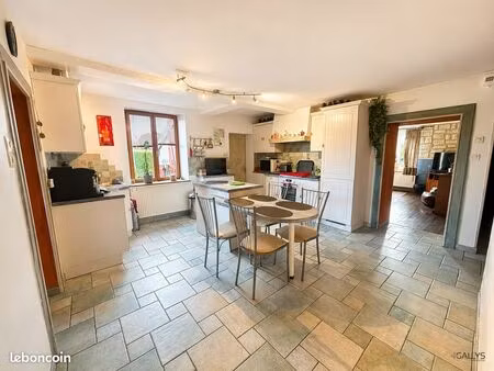 maison 5 pièces 125 m²