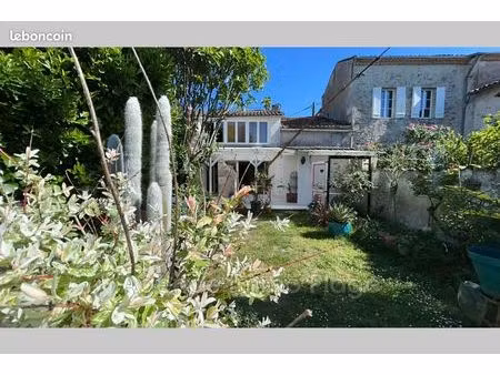 maison 4 pièces 130 m²