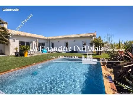 villa 6 pièces 150 m²