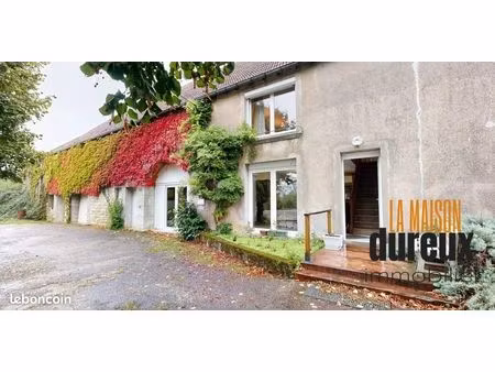 maison 6 pièces 161 m²