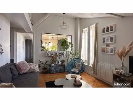 appartement t2bis très lumineux