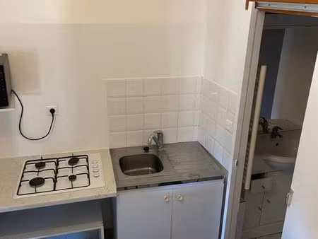 appartement 27 m² tourves