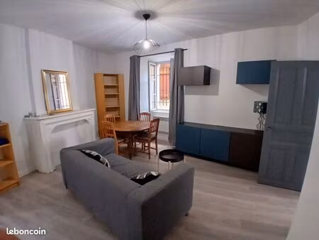 location t2 meublé