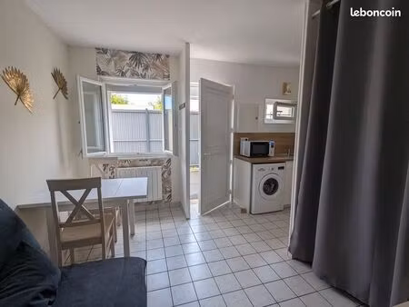 studio meublé avec parking