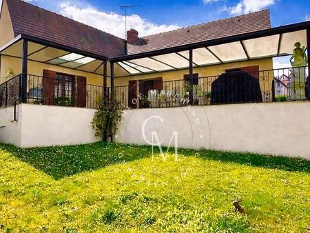 maison familiale 7 pièces 155 m²