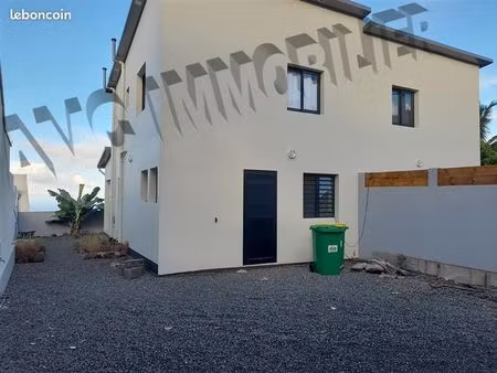 villa 4 pièces 90 m²