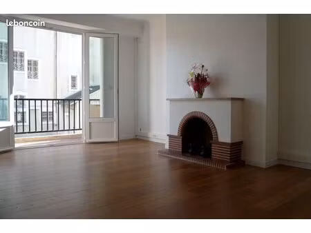 t4 traversant lumineux