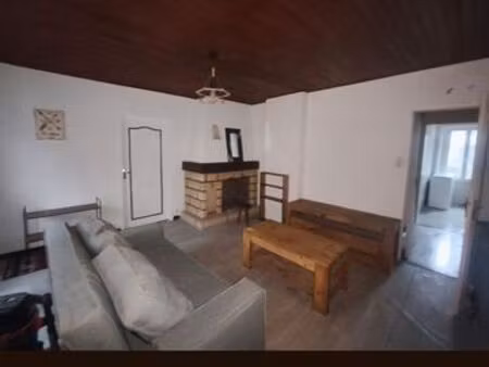 location semi meublé