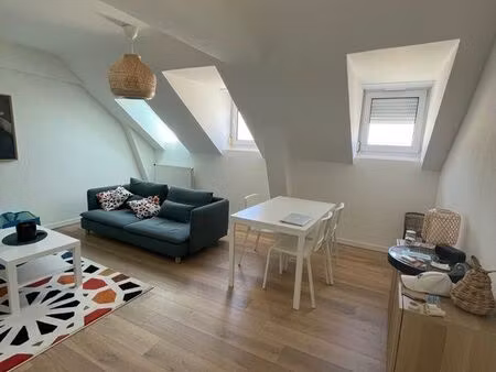 appartement 3 pièces 60m2 - centre ville laval