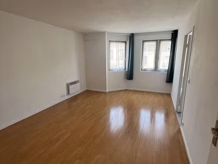 f1 de 34 m² lumineux