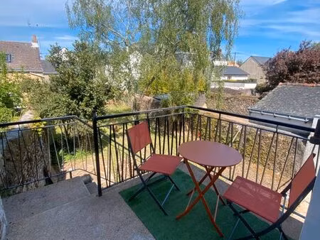 ◊ appartement rénové avec jardin et balcon – cœur de savenay