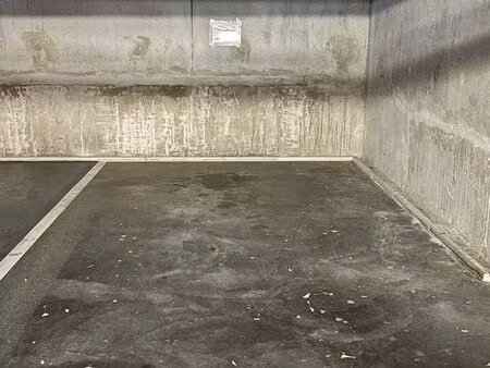 vitry-sur-seine 94400 · quartier port à l'anglais - zone d’activité