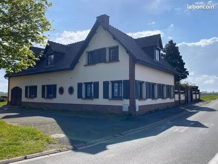 maison individuelle - 220m²