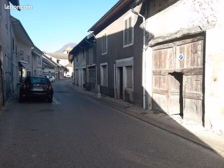 grange 100 m² ceyzerieu