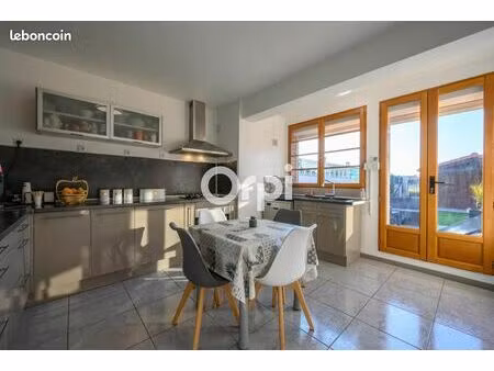 maison 5 pièces 123 m²