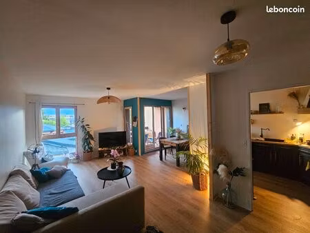 t3 au calme et lumineux