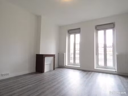 appartement 2 pièces 61 m²