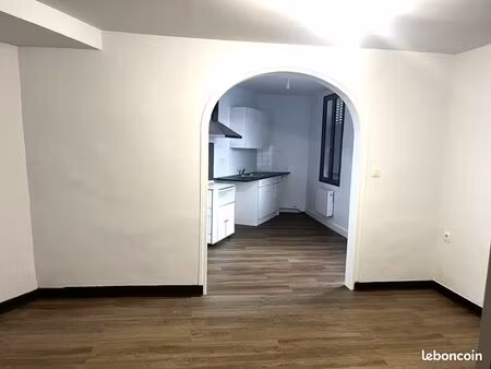 appartement t4 de 55m2 en duplex