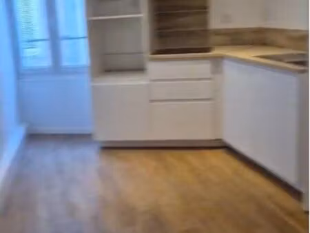 appartement t3 refait à neuf