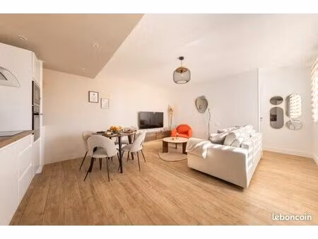 t2 42m² meublé de standing avec parking privé | 5min à pied des facs | bail étudiant 2026-