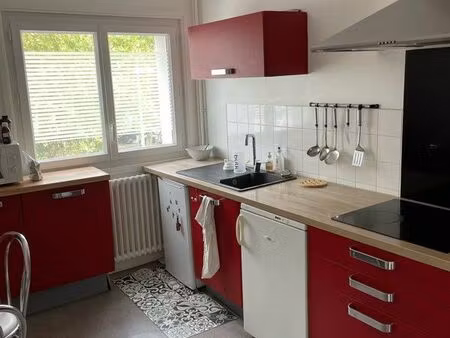 appartement t3 avec balcon et parking