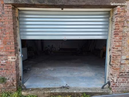 vaste entrepôt hangard stockage proche a13 et le havre