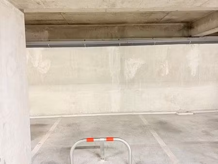 place de parking à louer - bezons
