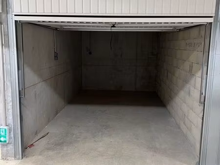 box la faviere - bormes