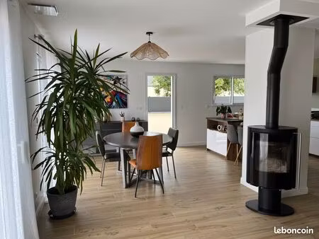 maison récente à louer