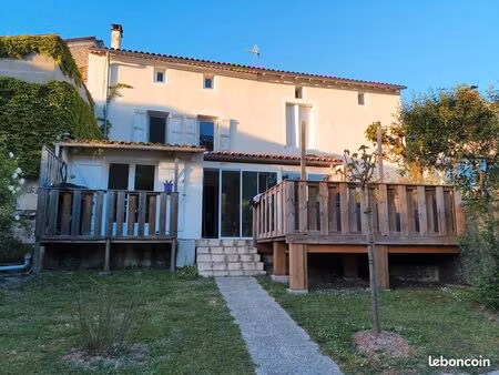 tres belle maison de bourg