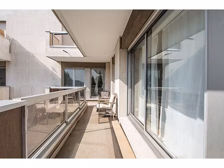 appartement 2 chambres meublé avec terrasse  ascenseur et concierge