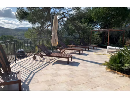 maison habitation au calme à rafraîchir sur plus d'un hectare de terrain - beau projet fam